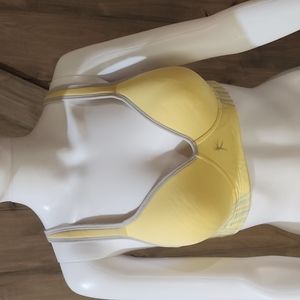 Danskin now womens sports bra yellow, Size 34 B
